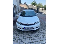 Emekli memurdan Satılık Honda Civic 1.6 Dream 2013 Model