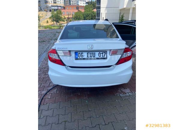 Emekli memurdan Satılık Honda Civic 1.6 Dream 2013 Model