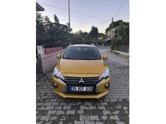 Sahibinden Lansman Rengi Mitsubishi Space Star 1.2 CVT 2020 Model