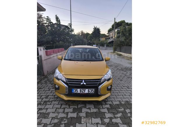 Sahibinden Lansman Rengi Mitsubishi Space Star 1.2 CVT 2020 Model
