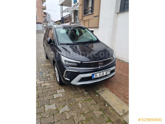 Full donanım Uşak da Düşük kilometre 2022 OPEL CROSSLAND otomatik
