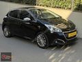 PEUGEOUT 208 EAT6 TAM OTOMATİK VİTES 110 hp OTOMATİK PARK