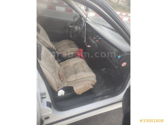 Opel Vectra 1.6 comfort  2000  kitapçıkları duruyor