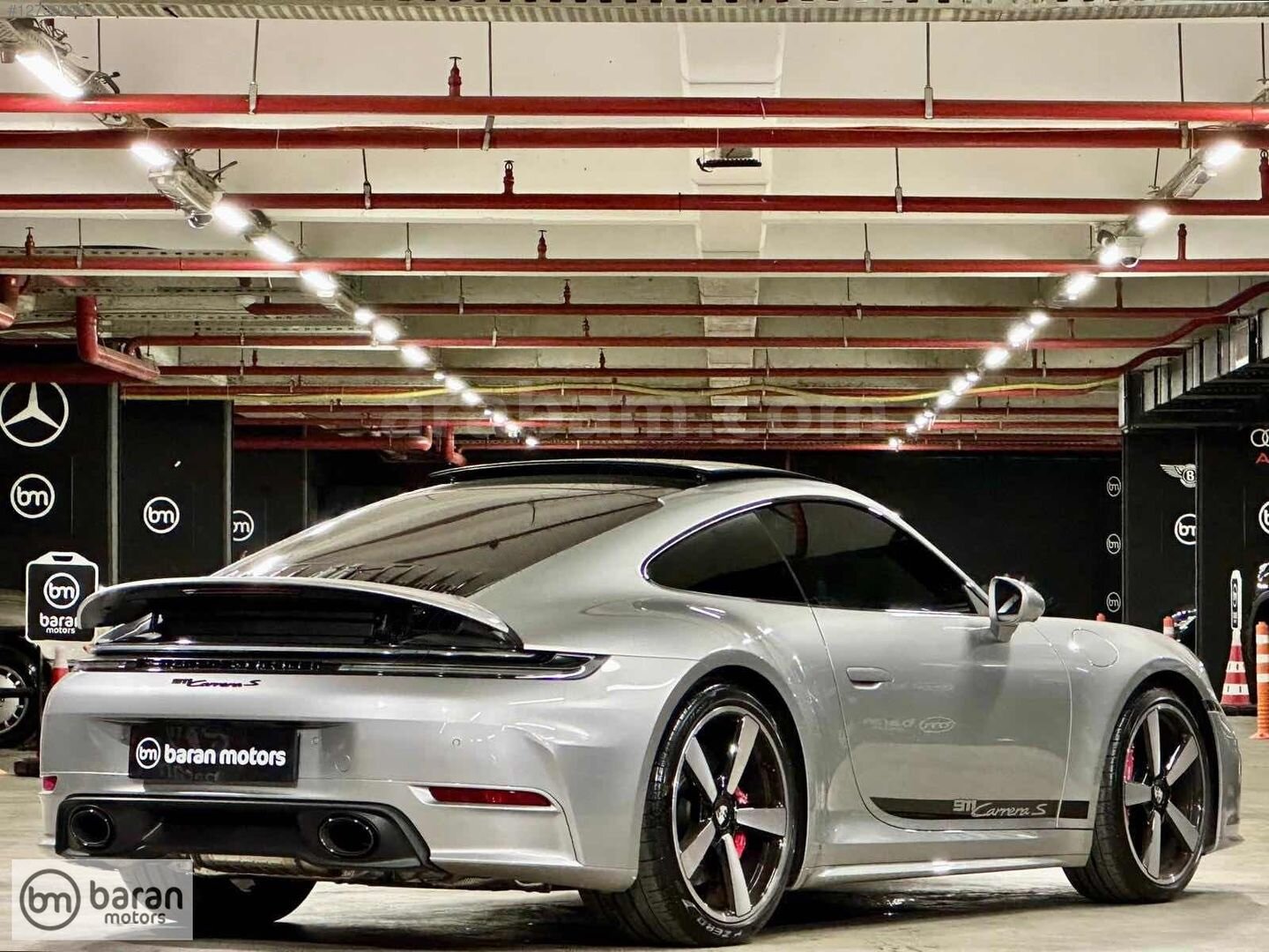 Galeriden Porsche 911 Carrera S 2025 Model İstanbul 0 km Gri 5