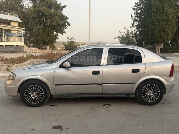 Aşk paket Podyumda Dayı