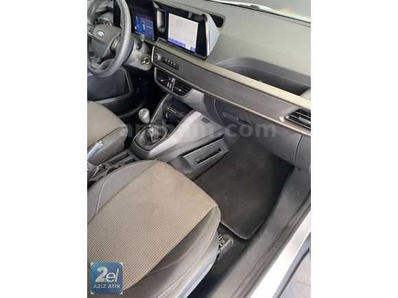 HAFTA'NIN FIRSAT ARACI 2024 FORD TOURNEO COURİER 1.5 ECOBLUE