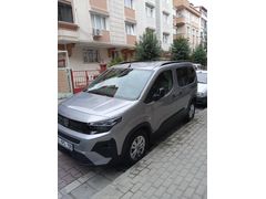 Sahibinden Peugeot Rifter 1.5 BlueHDI Allure 2024 Model