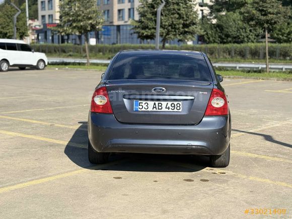 FORD FOCUS TİTANYUM FULL + FULL
