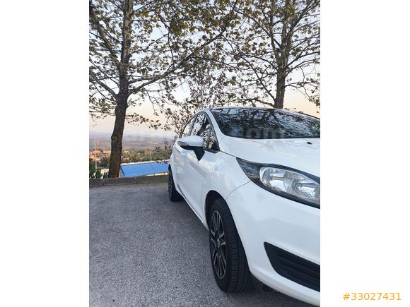 Memurdan Ford Fiesta 1.5 TDCi  2015 Model 
