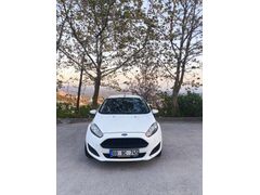 Memurdan Ford Fiesta 1.5 TDCi  2015 Model 