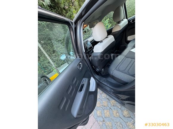Sahibinden Citroen C3 1.2 PureTech Feel Bold 2023 Model 