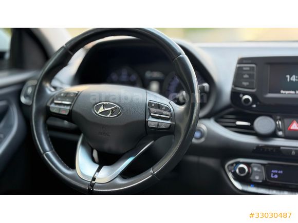 Sahibinden Hyundai i30 1.6 CRDi Elite 2017 Model