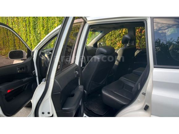 ECDER DEN KYRON MASRAFSIZ 4X4