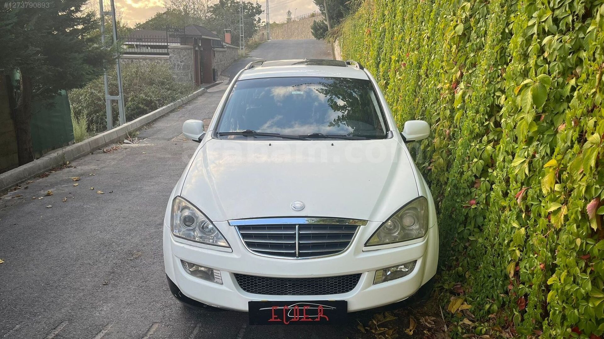 Galeriden KGM SsangYong Kyron 2.0 L XDI Limited 4x4 2011 Model İstanbul 217.000 km Beyaz 2