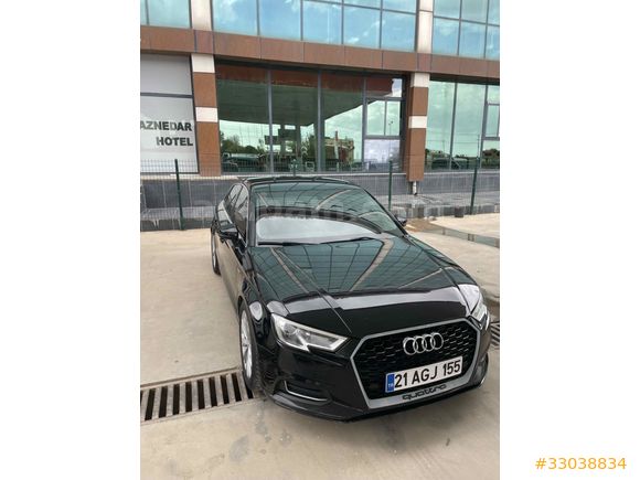 Sahibinden Audi A3 Sedan 1.6 TDI 2018 Model 19 çıkışlı aracım tertemiz olup herhangi bi sıkıntısı yoktur bakımları tam zamanında yapılmıştır 