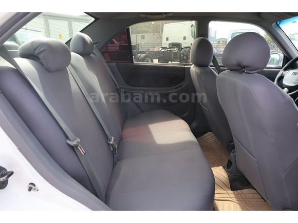 BÜYÜKSOYLU BEYSOY'DAN 2005 ACCENT 1.5 CRDİ ADMİRE 82 Hp A/C
