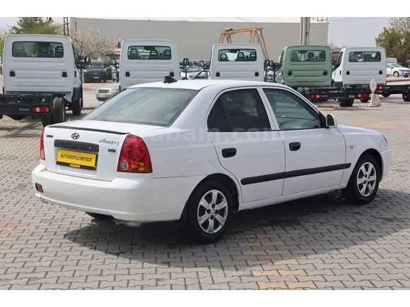 BÜYÜKSOYLU BEYSOY'DAN 2005 ACCENT 1.5 CRDİ ADMİRE 82 Hp A/C