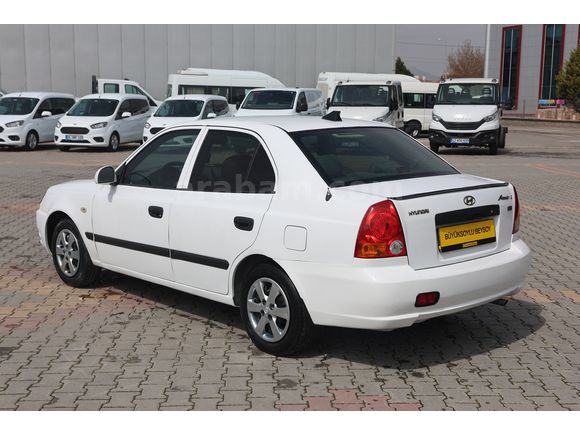 BÜYÜKSOYLU BEYSOY'DAN 2005 ACCENT 1.5 CRDİ ADMİRE 82 Hp A/C