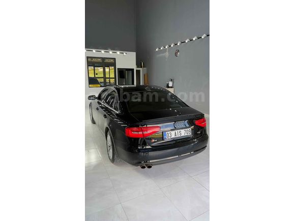 SAHİBİNDEN  2012 MODEL MAKYAJLI A4