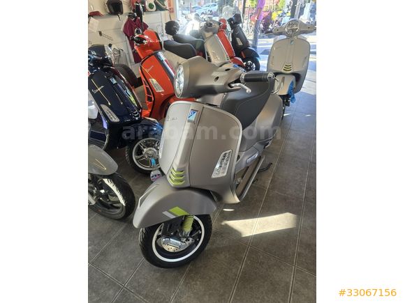 Sahibinden Sıfır Vespa GTS 300 Supertech