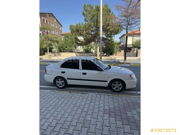 Galeriden Hyundai Accent 1.5 CRDi Admire 2004 Model Afyonkarahisar