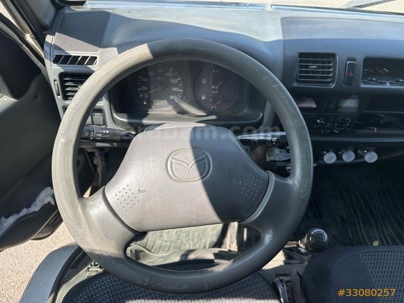 Galeriden Mazda E 2200 2.2 D 2005 Model İstanbul