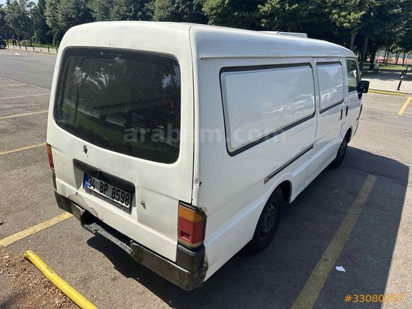 Galeriden Mazda E 2200 2.2 D 2005 Model İstanbul