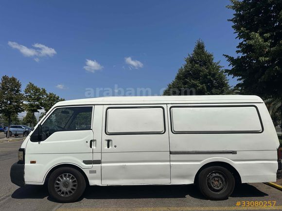 Galeriden Mazda E 2200 2.2 D 2005 Model İstanbul