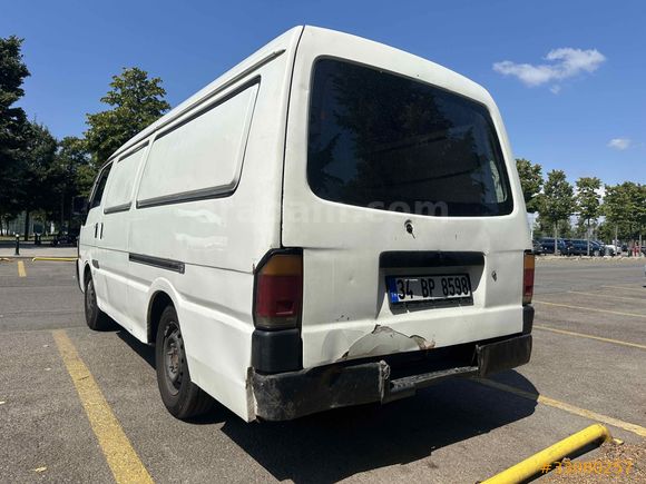 Galeriden Mazda E 2200 2.2 D 2005 Model İstanbul