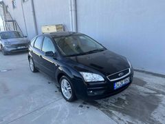 Sahibinden Ford Focus 1.6 TDCi Ghia sunroof 2006 Model 