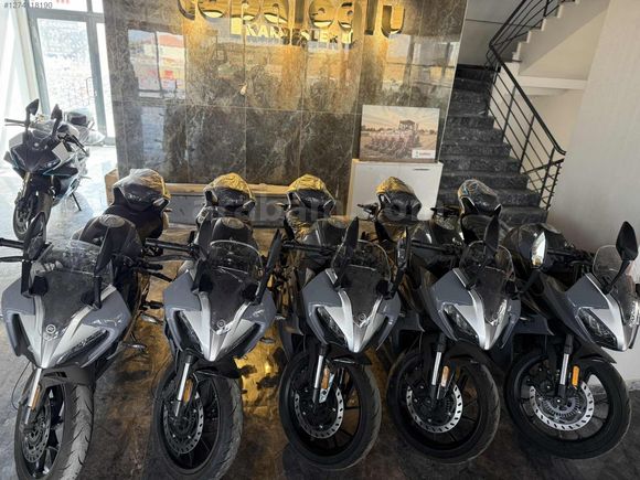 TOPALOĞLU MOTORS'DAN CFMOTO 250SR E5+ VADE FARKSIZ 9 TAKSİT
