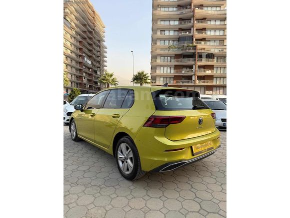 2023 GOLF LANSMAN ÇOK TEMİZ