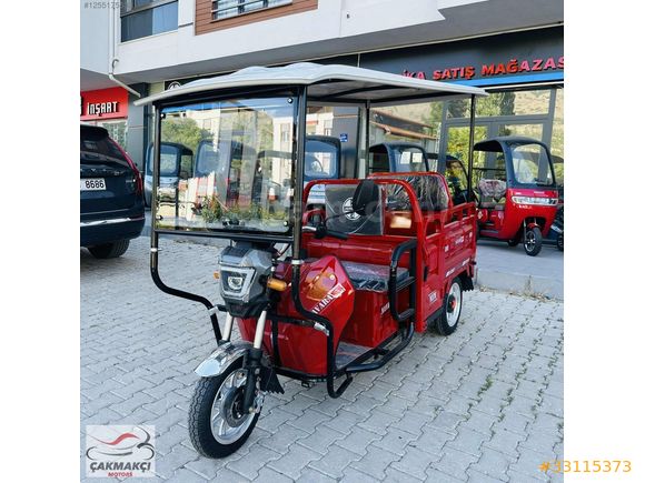 Galeriden Arora TDN 18Z Navara 2025 Model Kayseri 0 km Yeşil