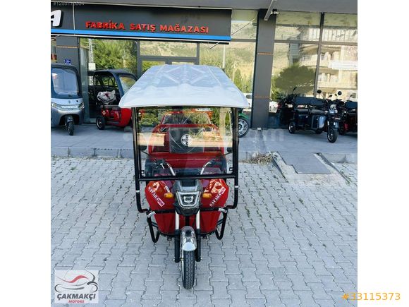 Galeriden Arora TDN 18Z Navara 2025 Model Kayseri 0 km Yeşil Galeriden Arora TDN 18Z Navara 2025 Model Kayseri 0 km Yeşil