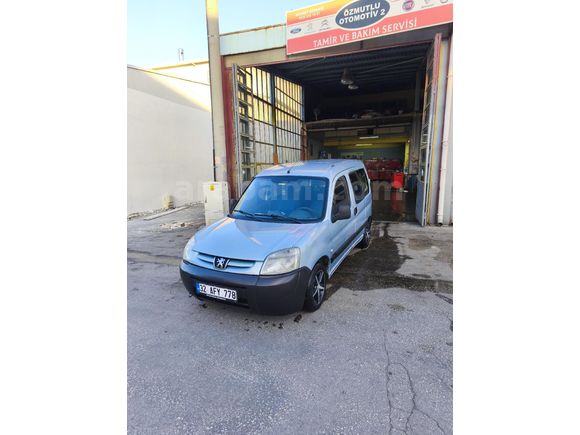 Galeriden Peugeot Partner 2.0 HDI 2004 Model Isparta