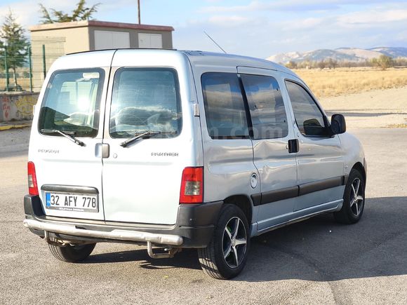 Galeriden Peugeot Partner 2.0 HDI 2004 Model Isparta