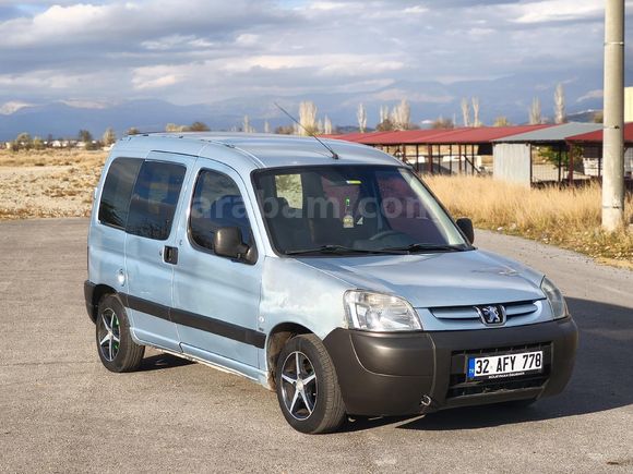 Galeriden Peugeot Partner 2.0 HDI 2004 Model Isparta