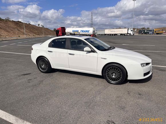 Sahibinden Alfa Romeo 159 1.9 JTD Distinctive Plus 2009 Model 