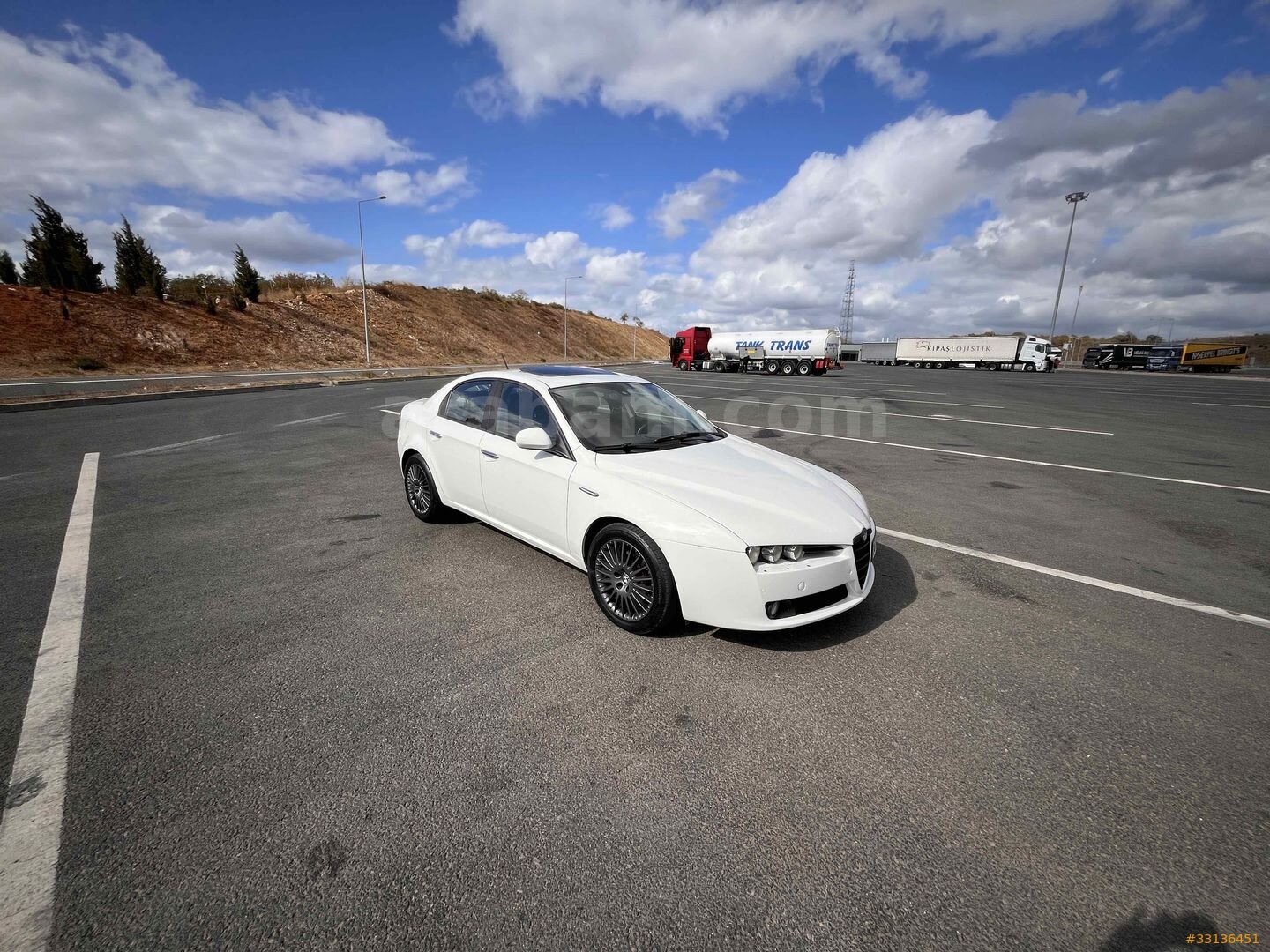 Sahibinden Alfa Romeo 159 1.9 JTD Distinctive Plus 2009 Model Kocaeli 360.000 km Beyaz 1