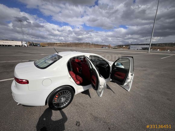 Sahibinden Alfa Romeo 159 1.9 JTD Distinctive Plus 2009 Model 