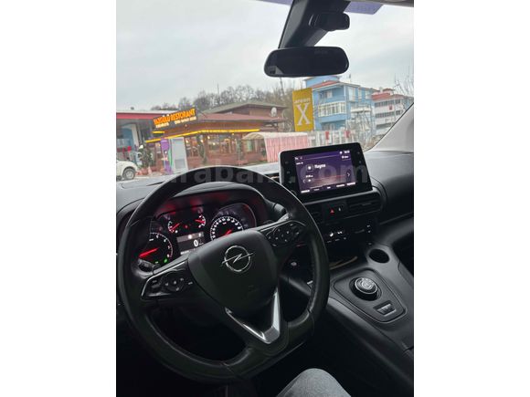 Sahibinden Opel Combo 1.5 CDTI Ultimate 2023 Model