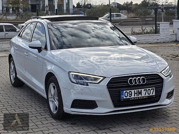 ASLAN GALERİDEN HATASIZ BOYASIZ CAM TAVANLI SEDAN KASA AUDİ A3