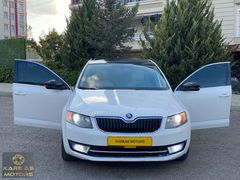 KARE AS MOTORSDAN HATASIZ AYARINDA CAM TAVAN OCTAVİA