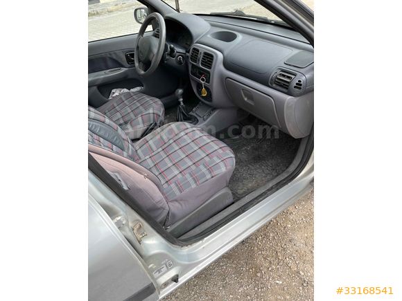 Sahibinden Renault Clio 1.4 RNA 2000 Model 