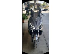 Sahibinden  2025 SYM Joymax Z Plus 250. 1700 km. GARANTİLİ. HATASIZ