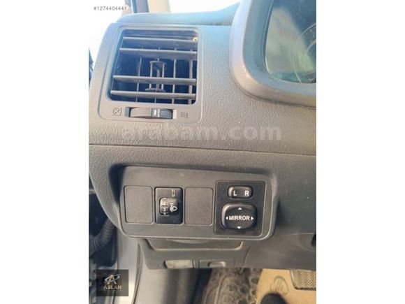 ASLAN GROUP'TAN EMSALSİZ TEMİZLİKTE COROLLA OTOMATİK