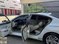 KURTARIR AUTO'DAN 1.6 TDI CAM TAVANLI VOLKSWOGEN PASSAT B8