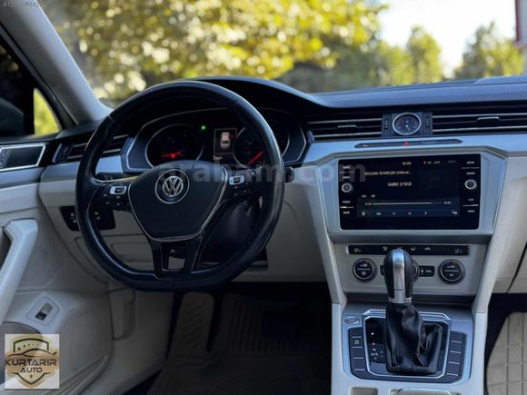 KURTARIR AUTO'DAN 1.6 TDI CAM TAVANLI VOLKSWOGEN PASSAT B8
