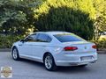 KURTARIR AUTO'DAN 1.6 TDI CAM TAVANLI VOLKSWOGEN PASSAT B8