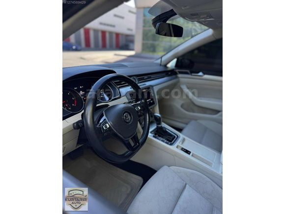 KURTARIR AUTO'DAN 1.6 TDI CAM TAVANLI VOLKSWOGEN PASSAT B8